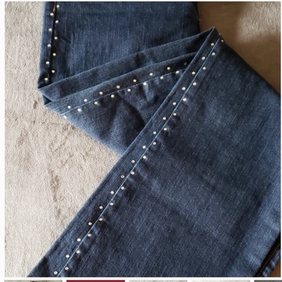 NYDJ tummy tuck Mom jeans Rhinestones luxury denim - Picture 6 of 6